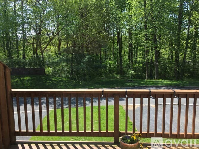 Chester County Townhome: Everest Cir