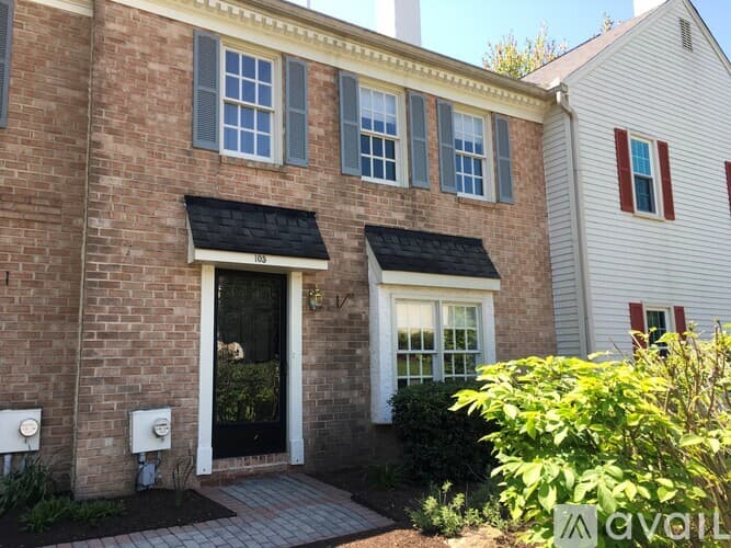 Chester County Townhome: Everest Cir