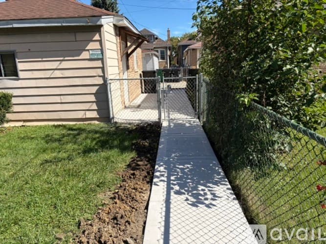 Berwyn Apartment: 1835 Home Ave
