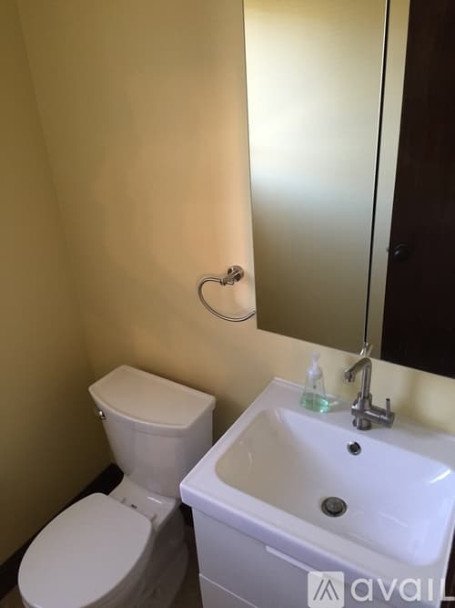 Philadelphia Townhome: 9116 Ayrdale Crescent