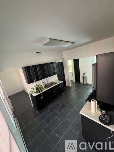 New Haven Apartment: 13 Blake Street