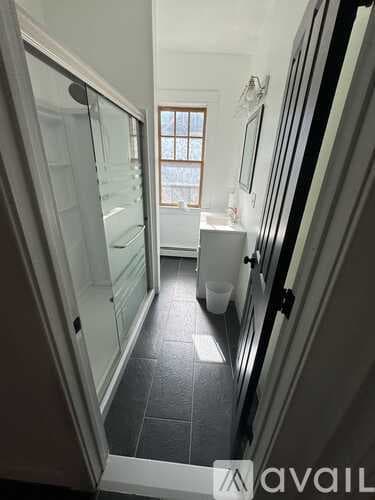 New Haven Apartment: 13 Blake Street