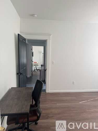 New Haven Apartment: 13 Blake Street