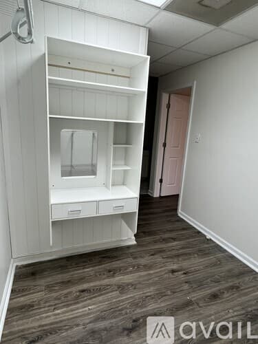 Gainesville House: 6620 Little Mill Rd