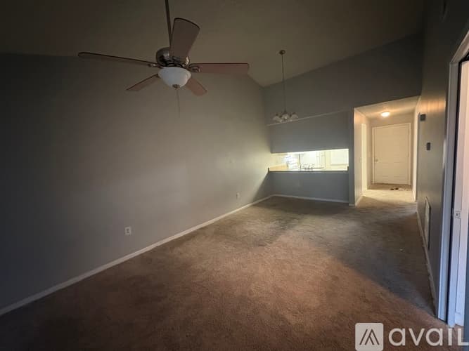 Temple Terrace Apartment: 5039 Bordeaux Village Pl
