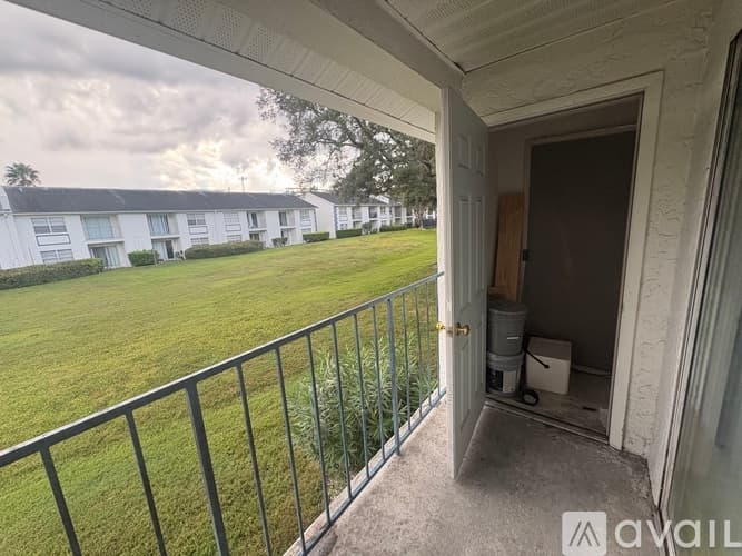 Temple Terrace Apartment: 5039 Bordeaux Village Pl