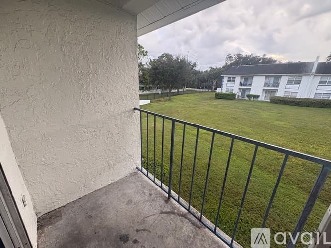 Temple Terrace Apartment: 5039 Bordeaux Village Pl