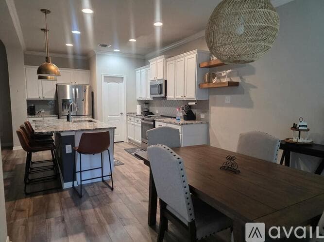 Temple House: 7312 Hammermill Lane