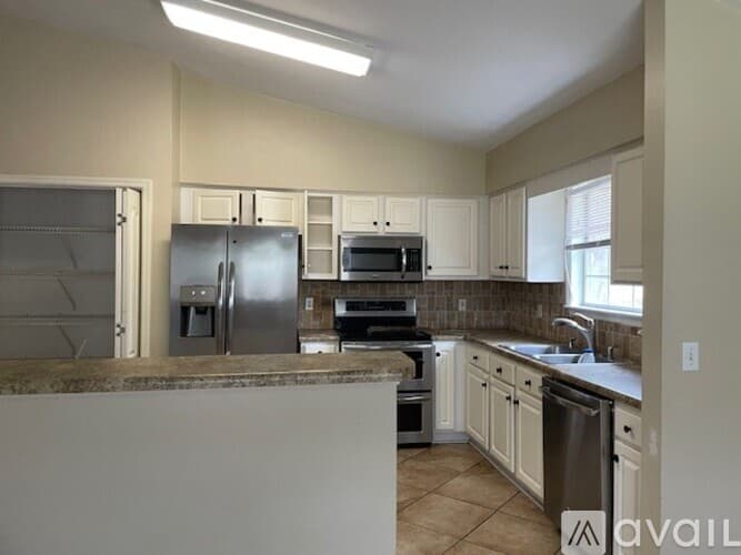 Tallahassee House: 1319 Blakemore Court