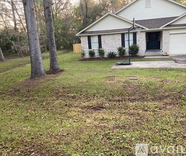 Tallahassee House: 1319 Blakemore Court
