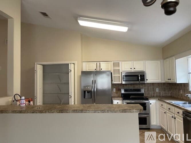 Tallahassee House: 1319 Blakemore Court