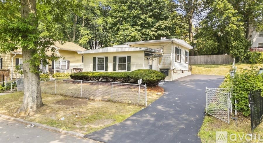 New Haven House: 48 Victory Drive