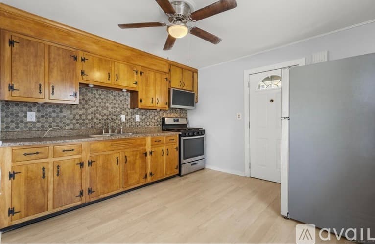 New Haven House: 48 Victory Drive