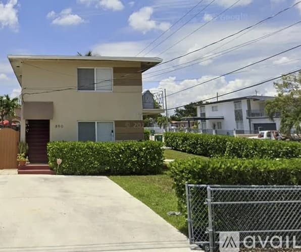 Miami Apartment: 890 Northwest 22nd Court