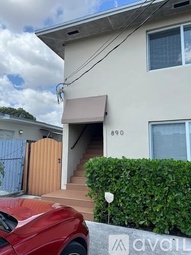 Miami Apartment: 890 Northwest 22nd Court