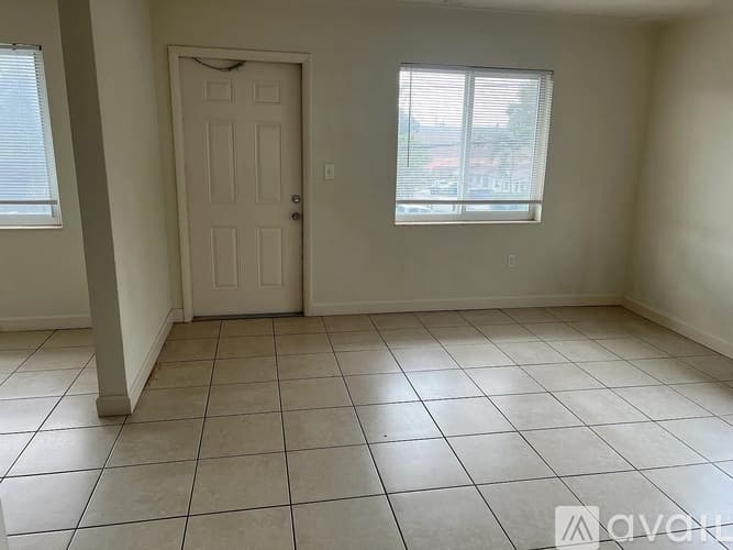 Miami Apartment: 890 Northwest 22nd Court