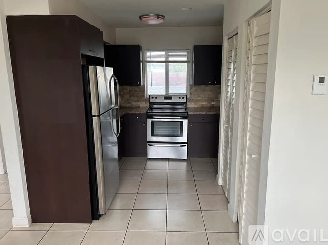 Miami Apartment: 890 Northwest 22nd Court