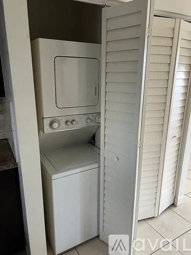 Miami Apartment: 890 Northwest 22nd Court