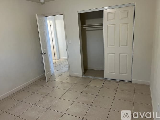 Miami Apartment: 890 Northwest 22nd Court