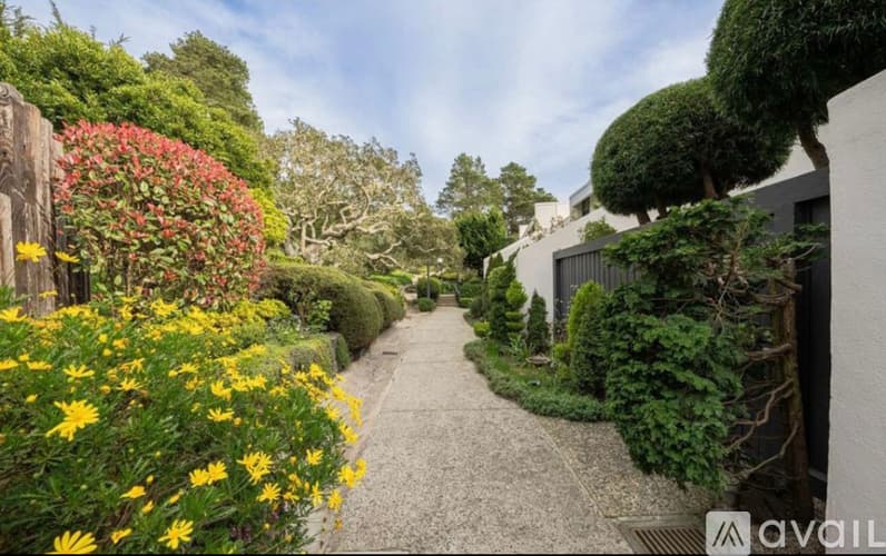 Carmel Townhome: 3600 High Meadow Dr