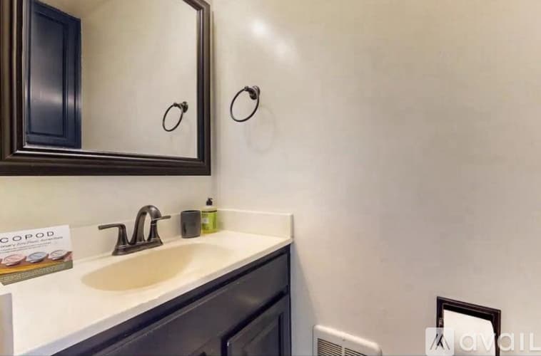 Carmel Townhome: 3600 High Meadow Dr