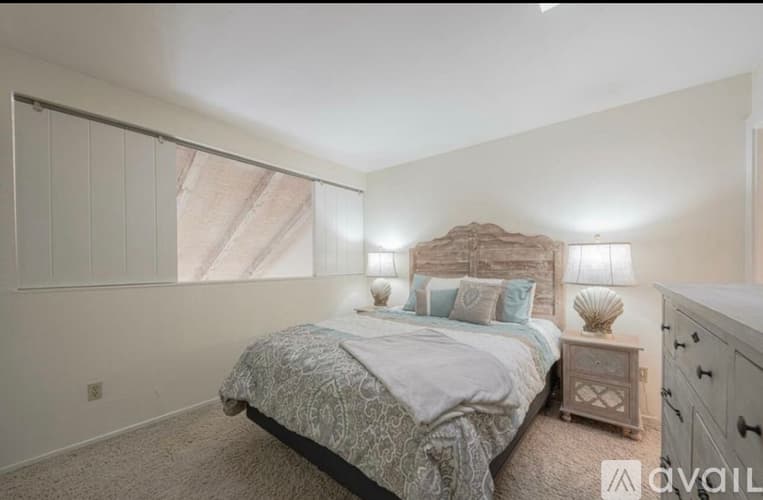Carmel Townhome: 3600 High Meadow Dr