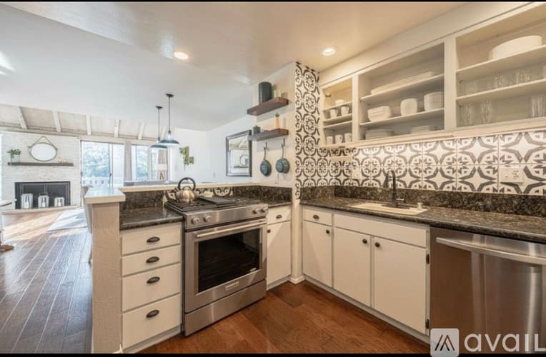 Carmel Townhome: 3600 High Meadow Dr