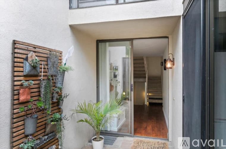 Carmel Townhome: 3600 High Meadow Dr
