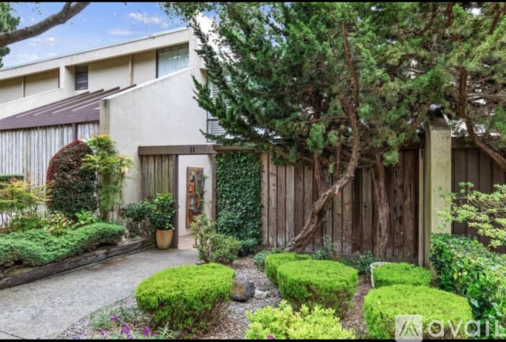 Carmel Townhome: 3600 High Meadow Dr