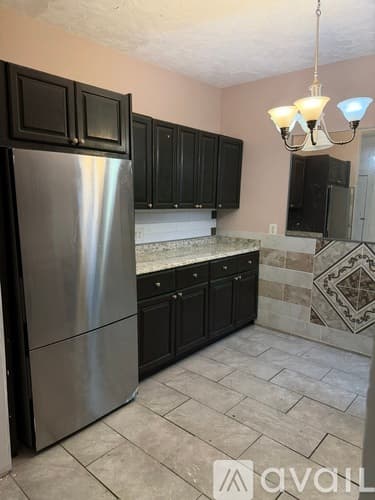 Philadelphia Apartment: 428 South 57th Street