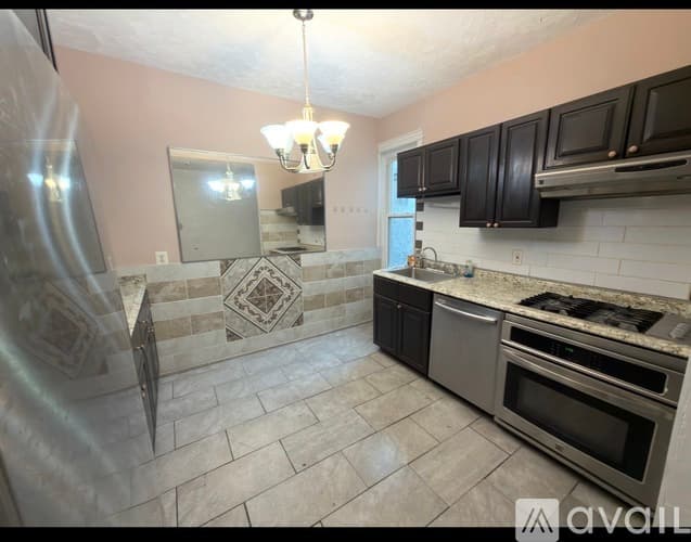 Philadelphia Apartment: 428 South 57th Street