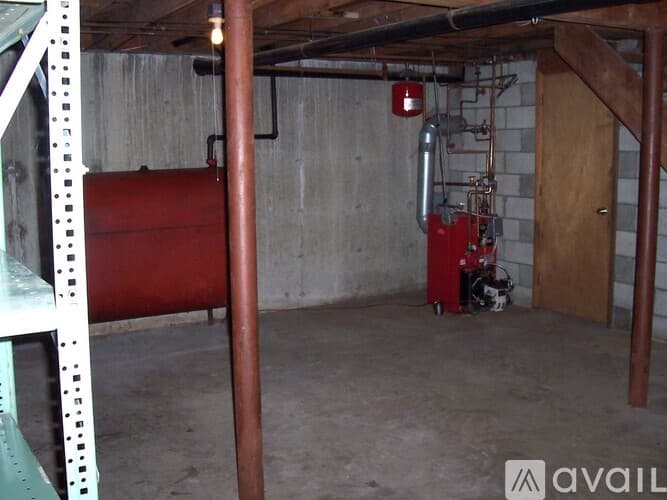 Southbury Apartment: 28 Church Road