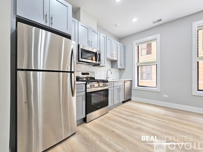 Chicago Apartment: 1200 W Wellington Ave
