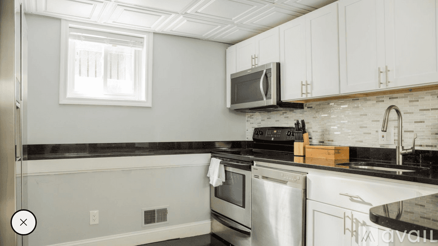 Cambridge Apartment: 7 Story St
