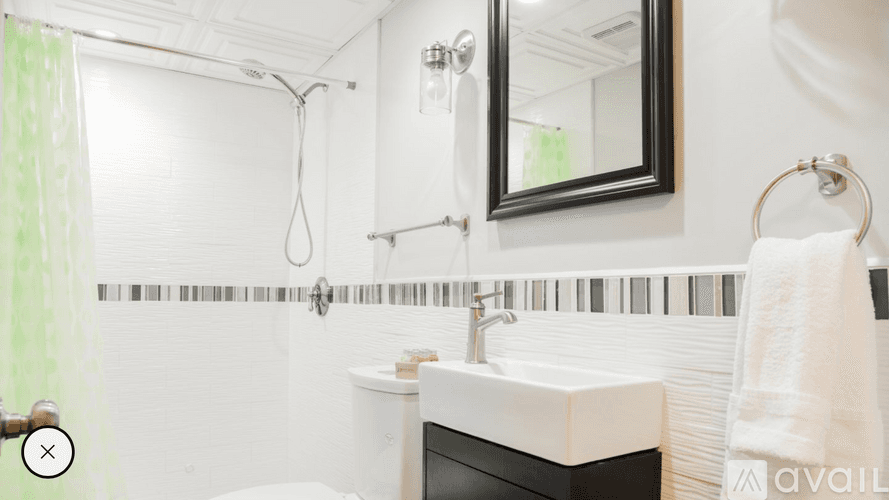 Cambridge Apartment: 7 Story St