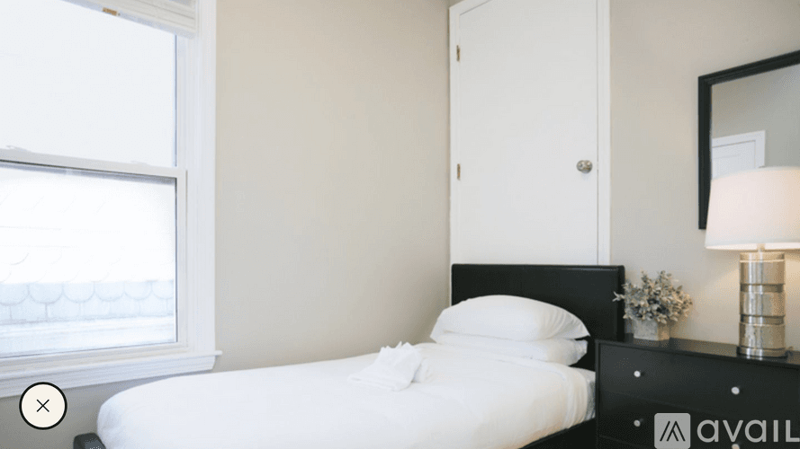 Cambridge Apartment: 7 Story St