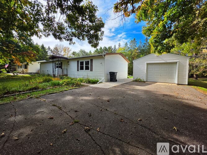 Hinckley House: 510 Oak Ave