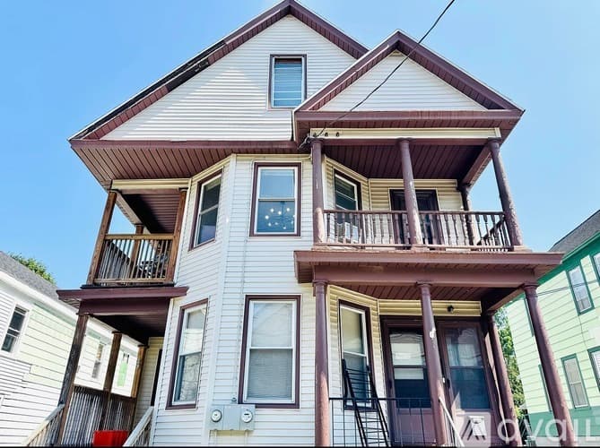Utica Apartment: 925 Brayton Park Pl