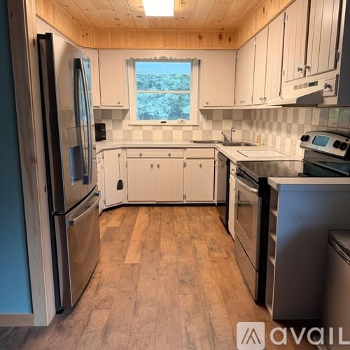 Paupack House: 334 Gumbletown Road