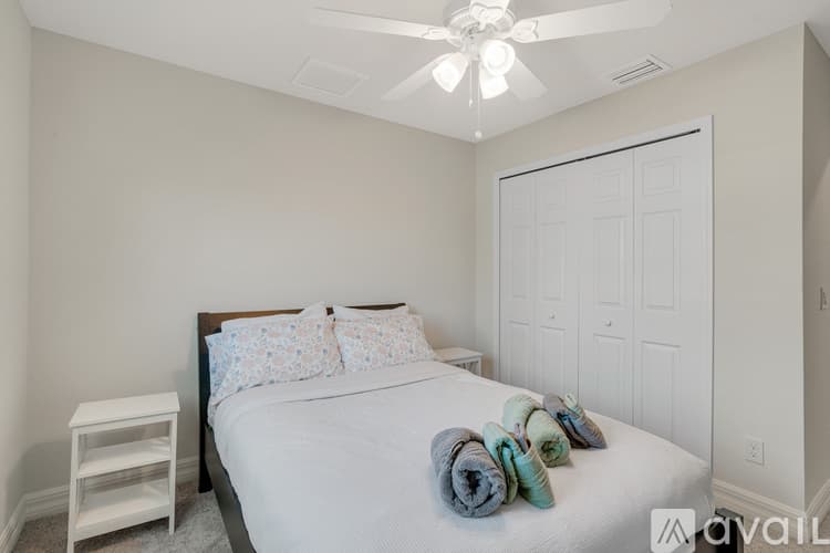 Cape Coral House: 2510 Southwest 10th Avenue