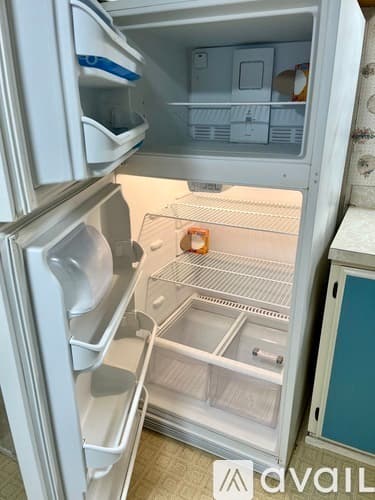 Port Richey House: 7032 Commons Blvd