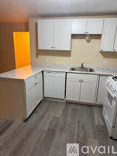 Nashua Condo: 2 New Haven Drive