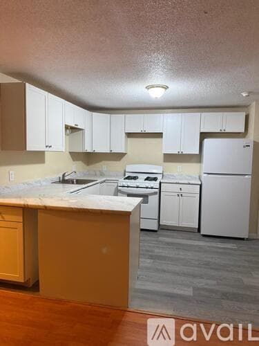 Nashua Condo: 2 New Haven Drive