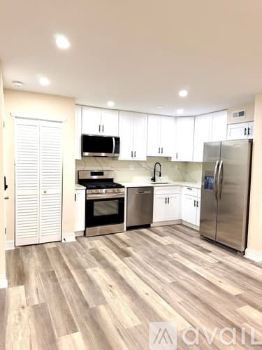 Philadelphia Apartment: 12069 Abby Road
