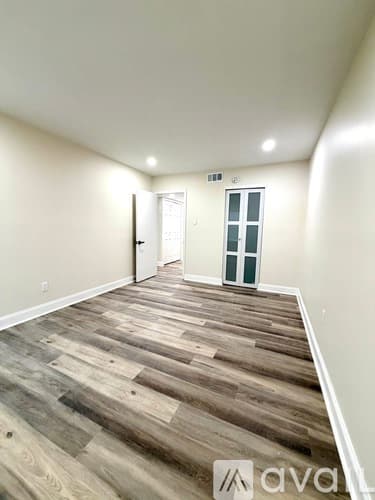Philadelphia Apartment: 12069 Abby Road