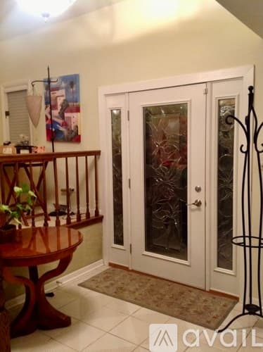 Lynwood House: 2721 Wind Point Ct