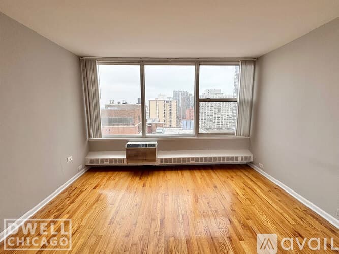 Chicago Apartment: 5650 N Sheridan Rd