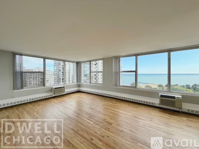 Chicago Apartment: 5650 N Sheridan Rd