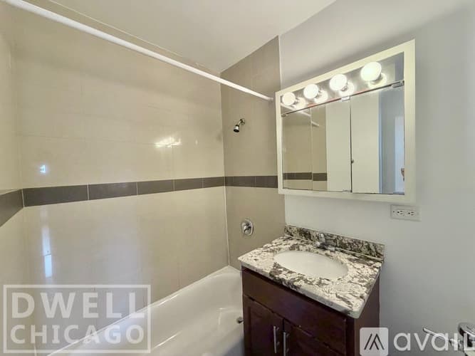 Chicago Apartment: 5650 N Sheridan Rd