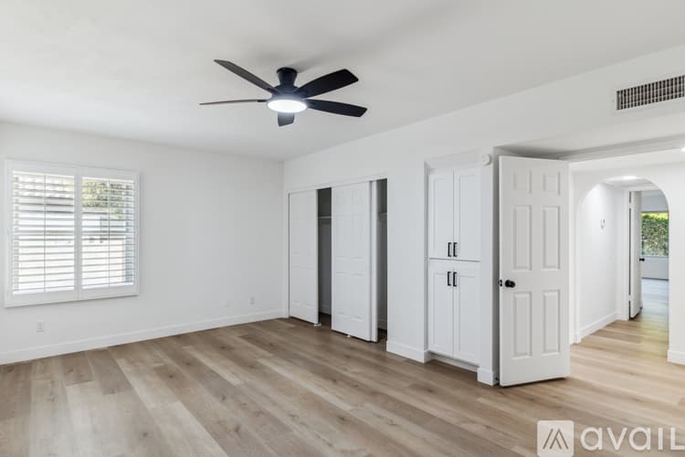 Sun Lakes House: 10846 East Navajo Drive